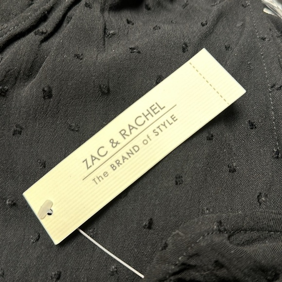 Zac & Rachel Black V neck sleeveless blouse size M black on black polka dots NWT - Picture 3 of 9